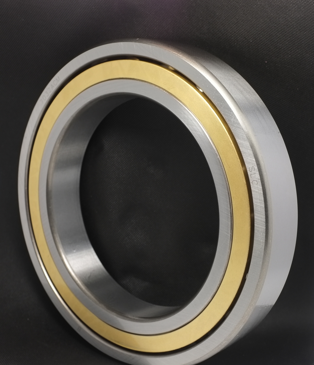 7032ACM/P4軸承，單列角接觸球軸承