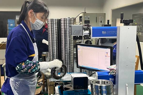 雕銑機(jī)主軸換軸承多少錢？影響因素有哪些？