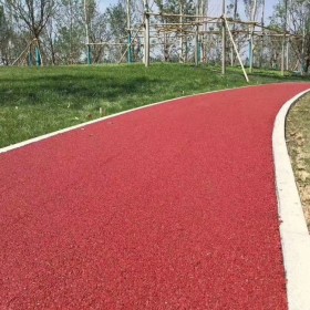 南寧市彩色透水混凝地坪材料增強劑  透水地坪 透水地坪粘接劑  彩色透水混凝土生產廠家  壓花地坪生產廠家