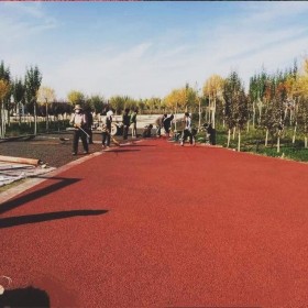 重慶市昭通市透水混凝土  彩色透水砼 無沙透水混凝土廠家   彩色瀝青路面改色  透水砼粘接劑  透水地坪報價【專業施工】