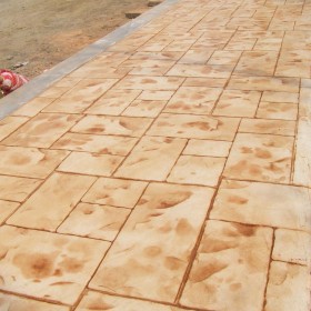 重慶市巴南  壓花地坪  彩色壓花地坪材料廠家  水泥壓花地坪 彩色壓印地坪 混凝土壓模地坪廠家 壓膜混凝土強化劑廠家批發