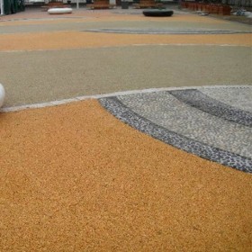 成都市 彩色透水混凝土道路 多孔無砂彩色透水混凝土 透水罩面劑材料廠家 生態透水混凝土粘接劑 免費送貨到工地