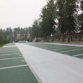 涼山州無沙透水混凝土 彩色生態(tài)透水混凝土地坪 彩色透水混凝土道路 工程報價