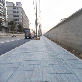 彩色壓模混凝土地坪 壓花水泥地坪 壓模彩色地坪 供應(yīng)商