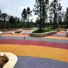 人行道彩色透水混凝土 園林道路彩色透水混凝土 豪軒地坪 歡迎咨詢