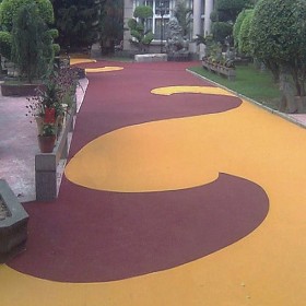 彩色透水混凝土 c25彩色耐磨混凝土 天然露石子地面 廠家批發(fā)價